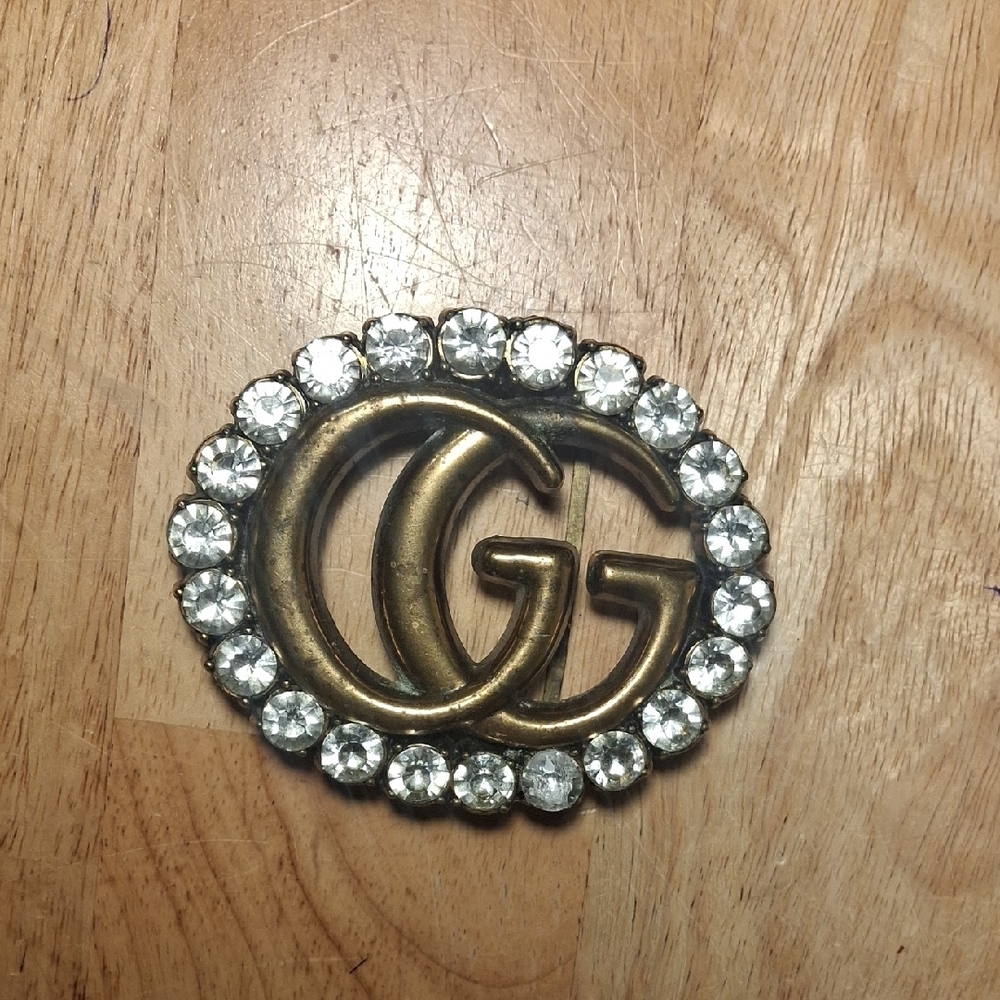 Double G Belt Buckle with Clear Crystals - Picture 2 of 8